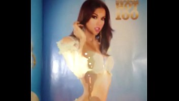 Membasahi Selinda Mesir Dengan Pancaran Penuh Nafsu