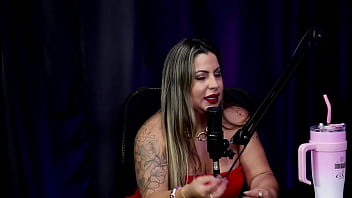 Keluarga Hormati Pilihannya, Tapi Ada Pria Gila Yang Terobsesi, Permintaan Nakal Para Klien, Dan Prasangka Yang Mengintai – Belinha Baracho (tonton Di: Sheer/red)