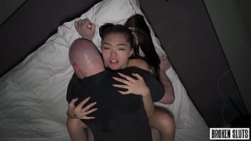 Pemerkosaan Kasar Di Lubang Mungil Gadis Asia