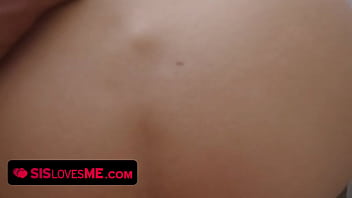 Gadis Remaja Tiri Megan Sage Mengisap Dan Ditancap Sampai Puas