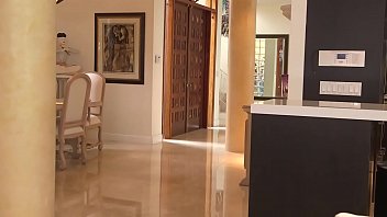 Mia Khalifa – Adegan Belakang Layar Yang Menggoda Dan Langka Bersama Bintang Arab Yang Memikat