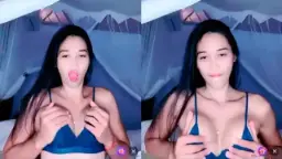 Anita Menggoda Pascol Dengan Remasan Toket Yang Menggairahkan