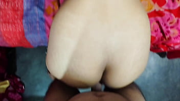 Suami Desi India Menggila, Menghantam Istri Dengan Ganas