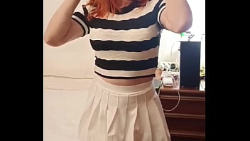 Ketika Pacarku Pergi, Aku Malah Menggoda Ibunya Yang Telanjang Sampai Kami Berdua Tak Kuasa Menahan Nafsu