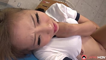 Wanita Jepang Reira Sakurai Kesulitan Melayani Nafsu Pria Di Gym Tanpa Sensor