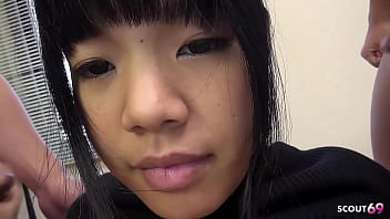 Gadis Jepang Mungil Dengan Payudara Besar Alami Pertama Kali Dihujani Sperma Dan Wajahnya Dipenuhi Cairan Pria Di Film Jav Tanpa Sensor