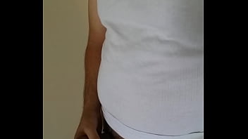 Pria India Merangsang Diri Sendiri Hingga Klimaks