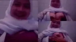 Toge Sma Montok Berhijab, Dadanya Padat Dan Menggoda