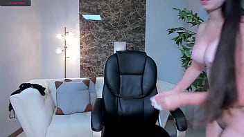 Perempuan Menggoda Diri Sendiri Di Siaran Langsung