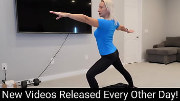 Hari Bermain Dengan Ayah Tiri Nasional – Episode 24: Main Dengan Keluarga Tiri – Video Gratis Stella Si Milf