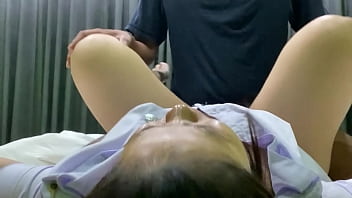 Mahasiswi Montok Digoyang Hingga Klimaks Di Kamar Kos