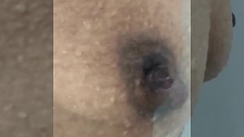 Payudara Desi Tampil Lebih Detail Dan Menggoda