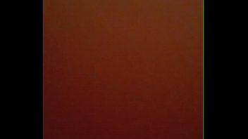 Tubuh Telanjang Bergeliat Dalam Nafsu Yang Membara