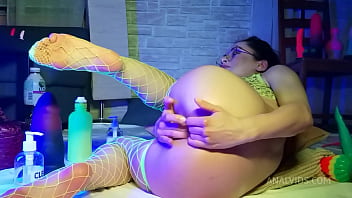 Stacy Bloom Live Cam Show – Uji Coba Dildo Anal Tiga Lubang Hankeystoys, Prolaps Makin Membesar