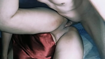 أنا محتاجة نيك جامد أوي تعال أريحك