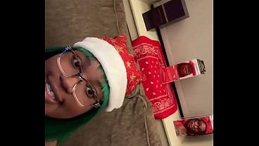 Malam Natal Yang Panas Dan Menggoda