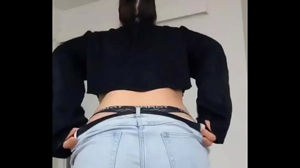 Selamat Pagi, Tubuh Seksi Yang Lagi Viral Di Dunia Fitness!