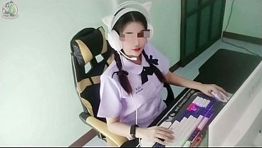 Gadis Imut Thailand Menggoda Dengan Gairah Seksual 0013