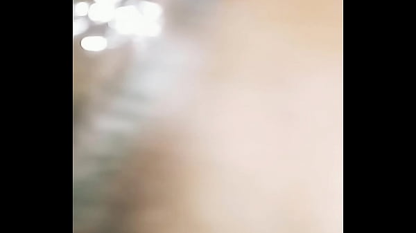 Gadis 18 Tahun Mengulum Dalam-dalam Kekasihnya