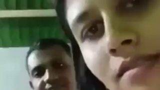 Malam-malam Panas Pengantin India Di Ranjang Bulan Madu