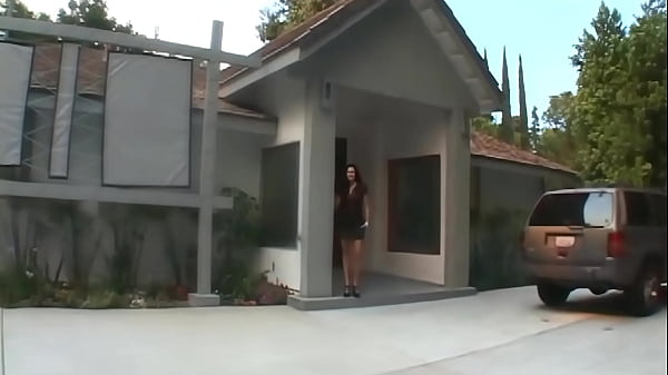 India Summer, Sang Milf Legendaris Yang Tak Pernah Puas Dengan Kontak Kasar Dan Penuh Nafsu