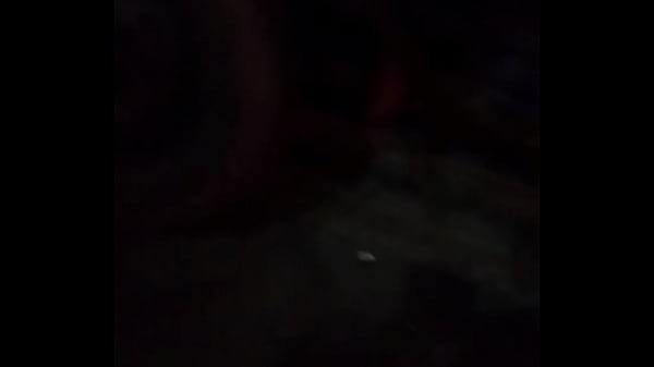 Desi Milf Seksi Dengan Tubuh Ketat Melayani Batangku