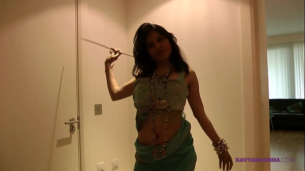 Video Tarian Erotis India Dari Kavya Sharma, Wanita Nakal Yang Menggoda