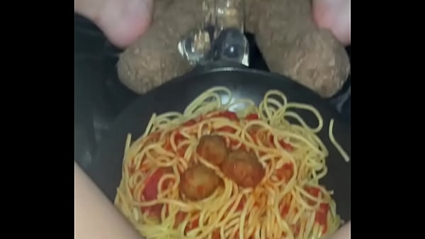 Pasta Panas Spaghetti Bolognese Di Dalam Memek Merah Muda Perawan Saudara Tiriku Yang Berusia 18 Tahun – Getaran Terbaik Amatir Arab Saudi – Putih Salju Arab – Los Angeles – Ingin Bbc Segera – Amerika Serikat 2025 – Cewek Masturbasi