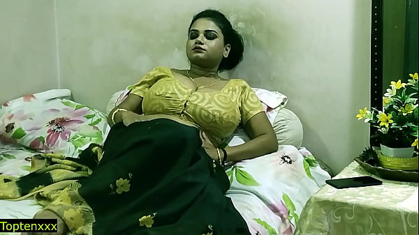 Cowok Kampus India Gencet Bhabhi Tamil Cantik! Aksi Mesum Di Balik Saree Yang Bikin Heboh