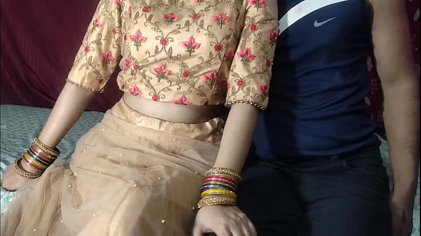 Devar Ne Choda Apni Desi Bhabhi Ko, Hindi Audio Mein Garam Garam Baatein