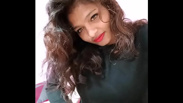 Sarika, Remaja India Yang Menggoda, Bikin Konten Panas Di Kamar Untuk Penggemar Desi