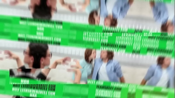 Ike Menunggangi Cleo Vixen Dengan Liar, Mengendarai Batangnya Bagai Koboi Liar Di Atas Pelana Panas.