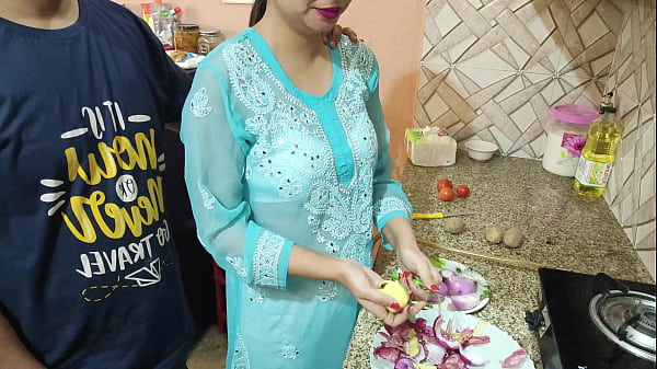 Bidadari India Yang Pemalu Digilas Habis Oleh Adik Ipar Yang Tak Sabar