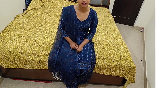 गाँव की बेटी को पिज़्ज़ा खिलाकर जबरदस्त चुदाई की, मुंह और चूत दोनों साफ़ हिंदी में चिल्लाई