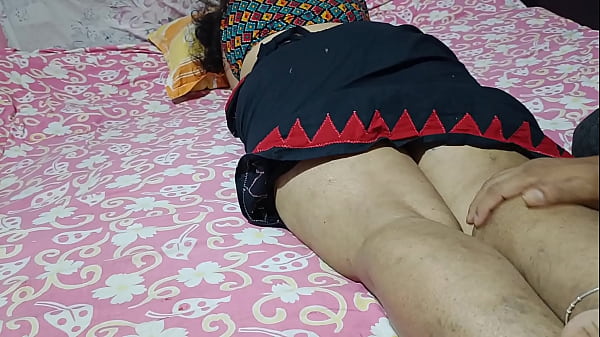 Pemerkosaan Liar Pada Bhabi Desi Sreya