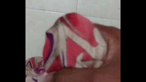 Tetangga India Saree Basah