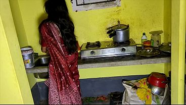 Bidadari India Yang Bergairah Dan Menggoda