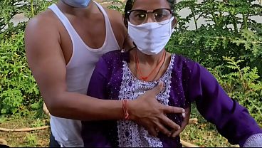 Desi Gaya Bhabhi Padosi Ki Gaand Mein Maza Lena