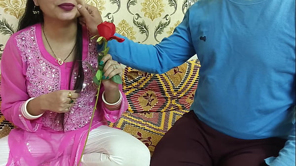 Pasangan India Seksi Rayakan Minggu Valentine Spesial, Hari Mawar Panas Dengan Bisikan Mesra Dan Aksi Kaki Menggoda