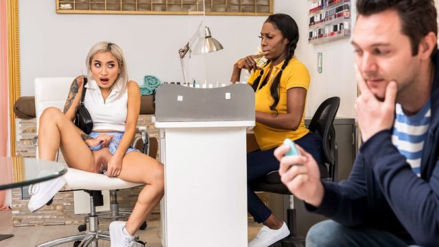 Brazzers – Getaran Nakal Di Salon Berujung Nge-seks Liar