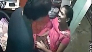 Penjaga Toko India Sama Sales Ceweknya, Bocoran Video Panas Banget