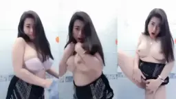 Tante Gatel Di Kamar Mandi
