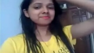 Video Panas Cewek Desi Sepi Main Jari Di Memek