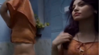 Video Syur Urvashi Rautela Tersebar Di Internet, Bikin Panas!