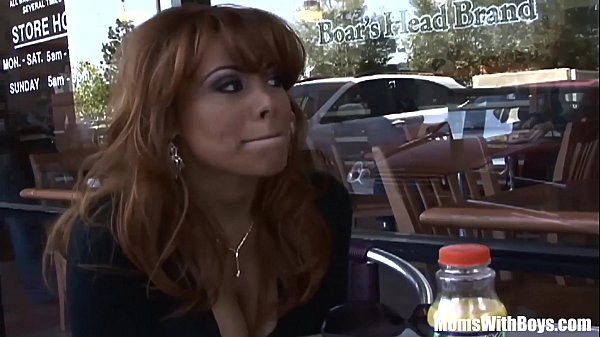 Sienna West, Milf Ebony Seksi, Kencan Panas Langsung Beraksi
