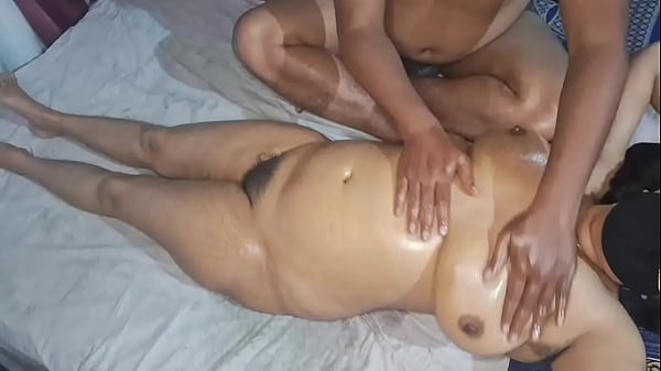 Pijat Telanjang Bulat Desi Bhabhi India Yang Menggairahkan