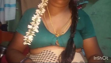 Istri Rumah Tangga India Seksi Dengan Payudara Indah Panas Bercinta