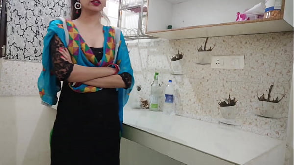 Mera Ex Boyfriend Party Ke Baad Kitchen Mein Hi Chodne Laga, Gaand Faad Di Meri – Hindi Audio Xxx