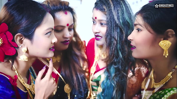 Desi Jamindar Bersaudara Gila Rayuan Berbagi Empat Istri Mereka Untuk Aksi Gangbang Liar (suara Hindi)
