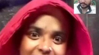 Gadis Lokal India Goyang-goyang Timun Di Memek Basah